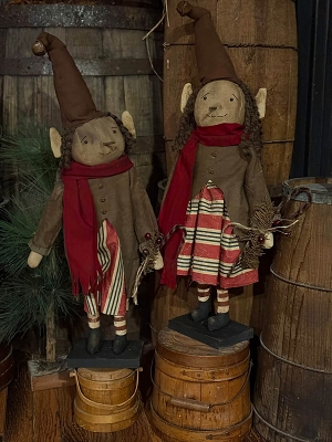 Primitive Elf Couple Set of 2 OOAK Handmade by Nanny's Ridge Primitives